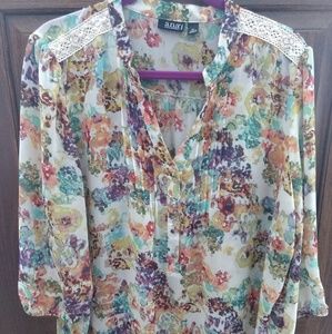 a.n.a. Chiffon Type Top